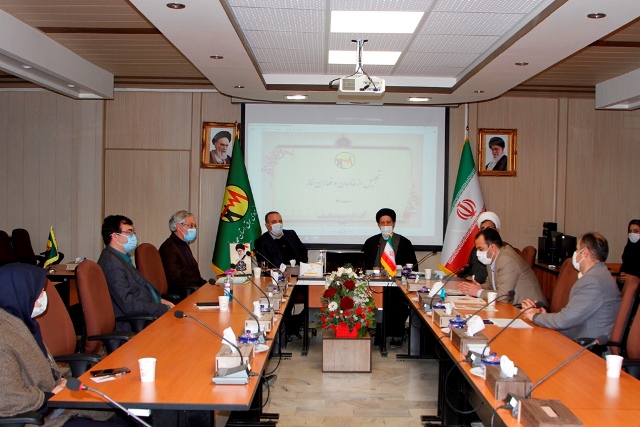 چاپ خاطرات ایثارگران شرکت توزیع برق استان همدان در کتابچه «حدیث ایثار»