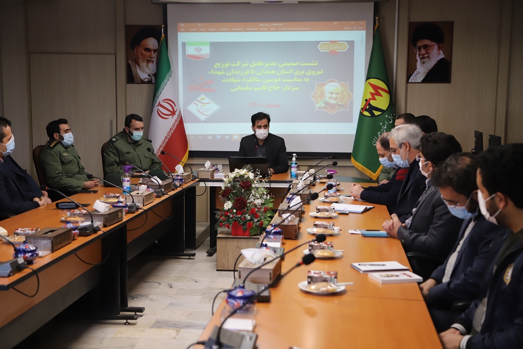 وظیفه امروز ما تکریم خانواده شهدا و ایثارگران است