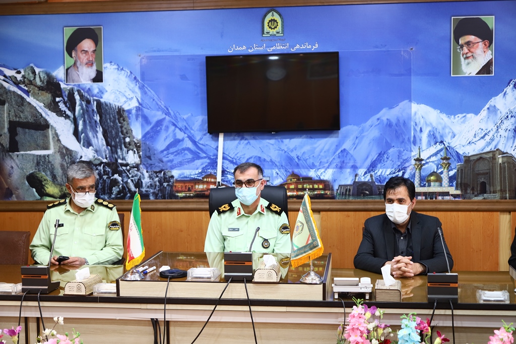 تبدیل 1500 کیلومتر از شبکه‌های سیمی استان همدان به کابل خودنگهدار