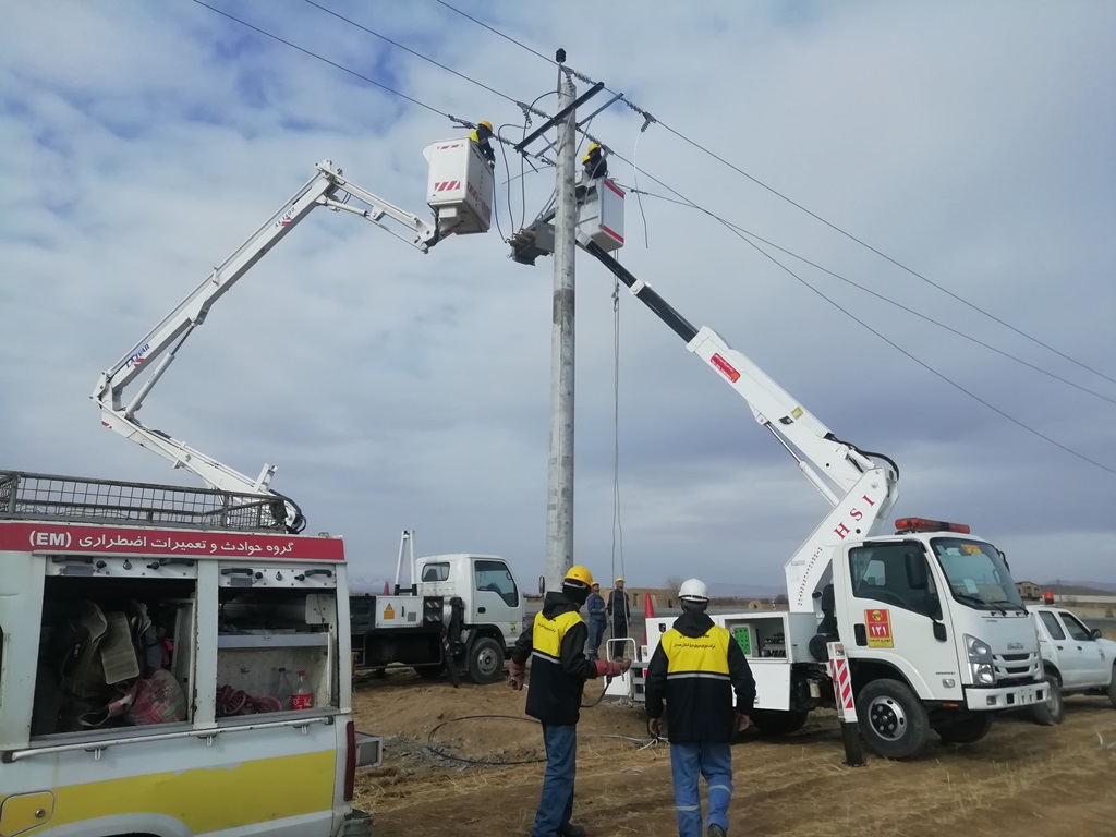 اعزام اکیپ عملیاتی توزیع برق همدان به مانور تمرینی آموزشی منطقه مرکزی شمال کشور