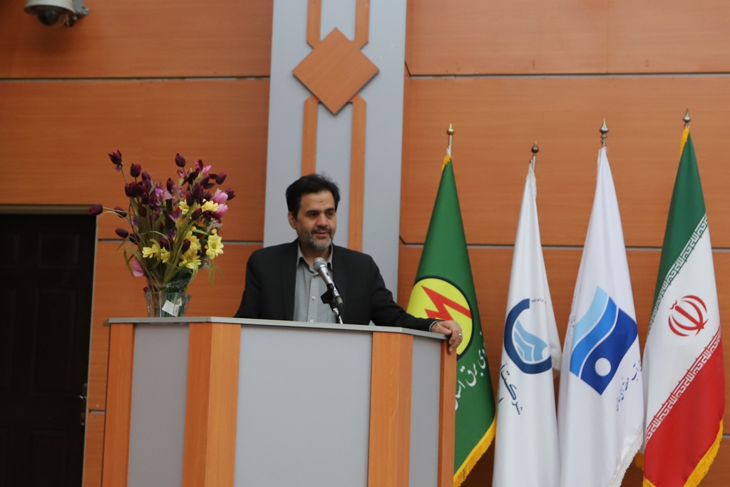 فرزندان و خانواده همکاران صنعت آب و برق سفیران مدیریت مصرف انرژی هستند